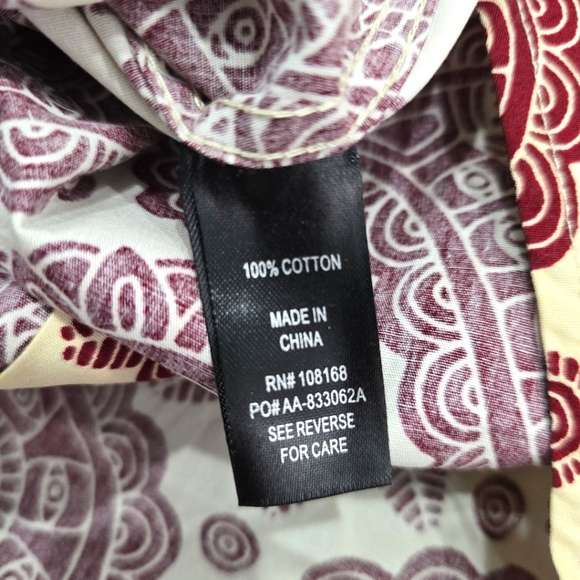 Tillys RSQ Paisley Short Sleeve Button Up [51] - Picture 5 of 5